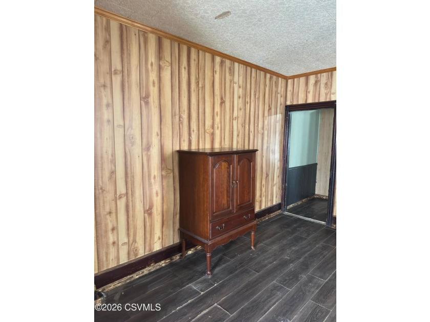 Opportunity awaits with this 3-bedroom, 2 bath half double - photo 4