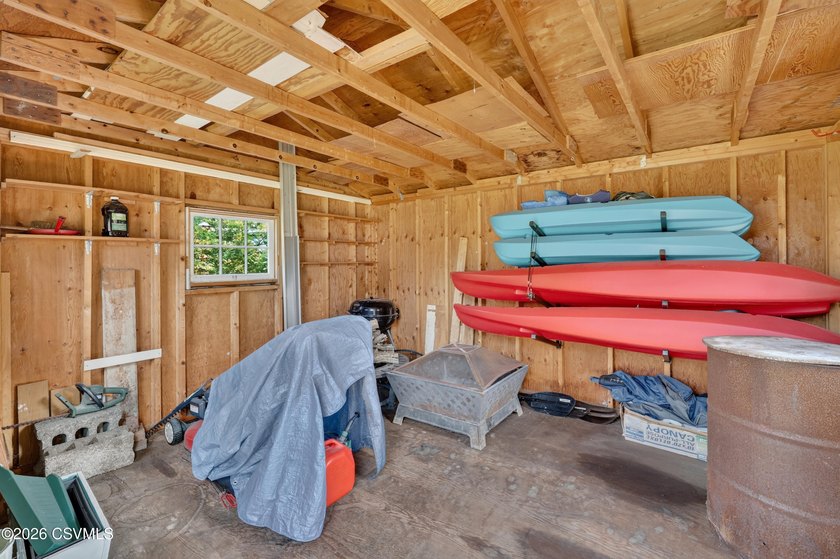 Perfectly remodeled, perfectly maintained, perfect location - photo 7
