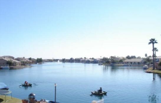 Desert Harbor Lake