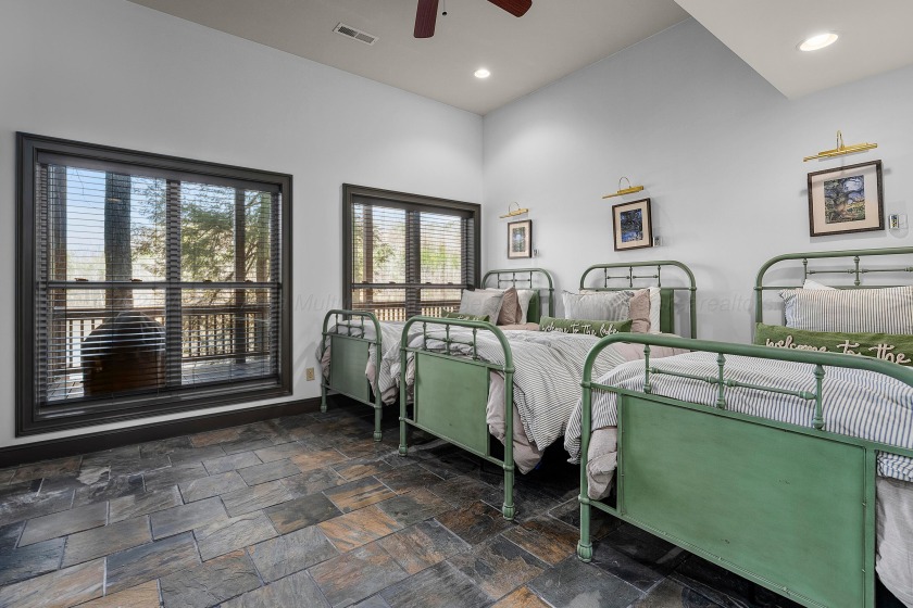Smith Lake/Rock Creek: Lovely lake home sits among the trees - photo 33