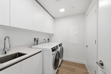 New never lived-in furnished residence with direct eastern ocean - photo 19