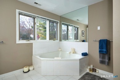 This sensational open-concept home is designed for both comfort - photo 23