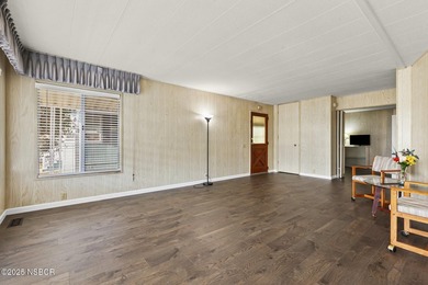 NEW ROOF on this Move-In Ready 2-bedroom, 2-bath mobile home in - photo 5