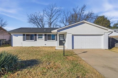 Arkansas River Home Sale Pending in Jenks Oklahoma