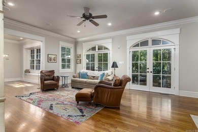 Exceptional Custom Home by Carl Gray Hinson in Prestigious - photo 5