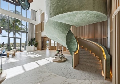 New never lived-in furnished residence with direct eastern ocean - photo 50