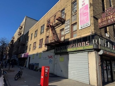 Investment Opportunity: Prime Comer Mixed-Use Property 1901 - photo 3
