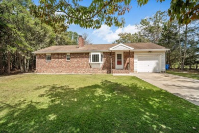 (private lake, pond, coastal) Home For Sale in Egg Harbor City New Jersey