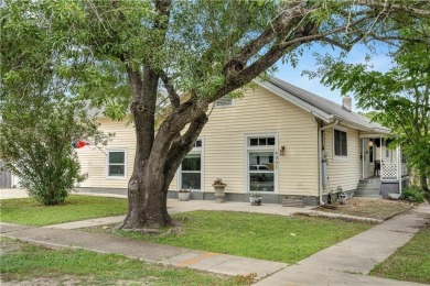 Lake Home For Sale in New Orleans, Louisiana