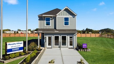 Lake Home For Sale in Missouri City, Texas