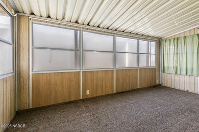 NEW ROOF on this Move-In Ready 2-bedroom, 2-bath mobile home in - photo 19