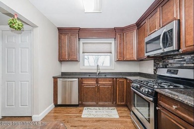 Welcome to 11 N Rhett Avenue! Updated 3 bedroom, 3 bath ranch on - photo 4