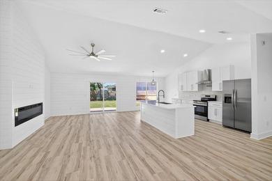 Welcome to this beautiful home located in the heart of Destin - photo 4