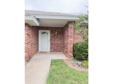 Opportunity awaits on one of the area's most desirable streets! - photo 2