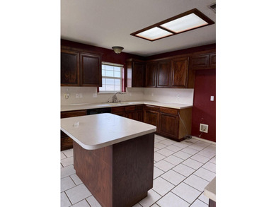 Opportunity awaits on one of the area's most desirable streets! - photo 5