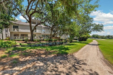 Coveted 3 bedroom, 3 bath Fairway Villas condominium in Sea - photo 7