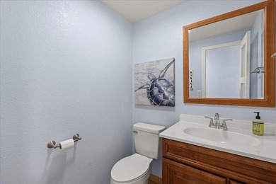Welcome to this beautifully updated 4-bedroom, 3.5-bath home in - photo 11