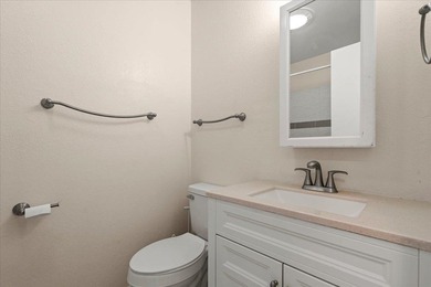 Welcome to this beautifully updated 4-bedroom, 3.5-bath home in - photo 15