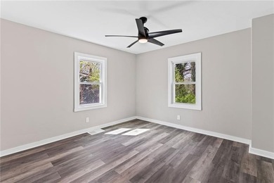 REO FORECLOSURE ACROSS FROM THE EAST LAKE COUNTY CLUB. Rare - photo 8