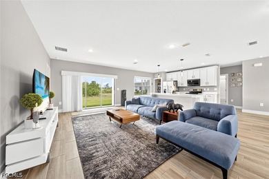 This beautiful and better than new 3-bedroom, 2-bathroom home - photo 18