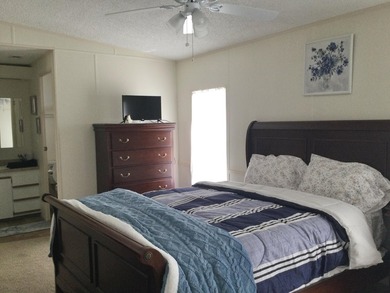 2025 roof on this nicely updated home and it's just what you are - photo 18