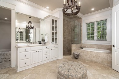Exceptional Custom Home by Carl Gray Hinson in Prestigious - photo 21