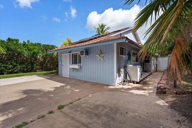 Welcome to this beautifully updated 4-bedroom, 3.5-bath home in - photo 21