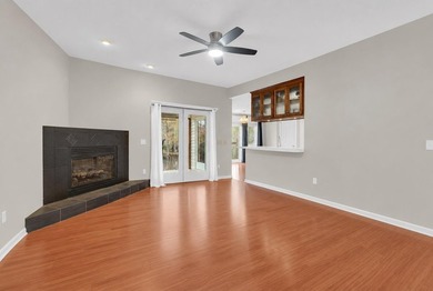 Experience life on the Waccamaw River. This exceptional - photo 2