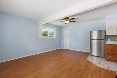 Welcome to this beautifully updated 4-bedroom, 3.5-bath home in - photo 24