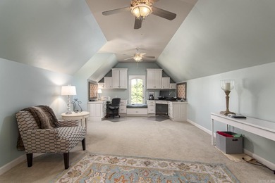 Exceptional Custom Home by Carl Gray Hinson in Prestigious - photo 25