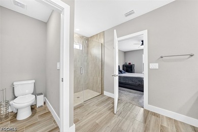 This beautiful and better than new 3-bedroom, 2-bathroom home - photo 25