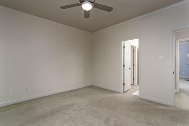Exceptional Custom Home by Carl Gray Hinson in Prestigious - photo 28