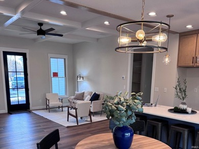 Better than new, absolutely gorgeous custom spec - photo 9