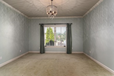 Exceptional Custom Home by Carl Gray Hinson in Prestigious - photo 33
