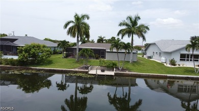 Welcome to your dream home in Cape Coral! This stunning - photo 39