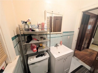 Another Rockin' Rochester Property! A well-maintained up/down - photo 10