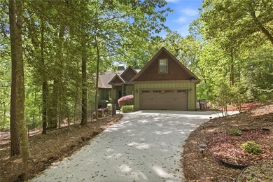 Lake Hartwell Home Sale Pending in Anderson South Carolina