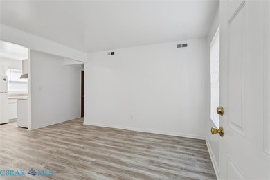 Investors - here it is! Gloucester Courthouse quadplex recently