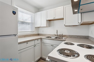 Investors - here it is! Gloucester Courthouse quadplex recently