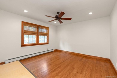 An Amazing 5 Bed, 3 Bath Farm Ranch With Open Floor Plan In The - photo 16