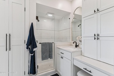 Fabulous completely renovated 3 bedroom/2 bath St. Simons Island - photo 24