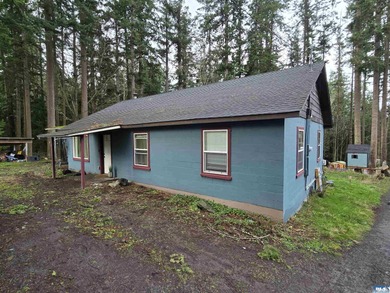 Strait Juan de Fuca  Home Active Under Contract in Sequim Washington