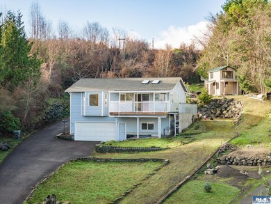 Strait Juan de Fuca  Home For Sale in Sequim Washington