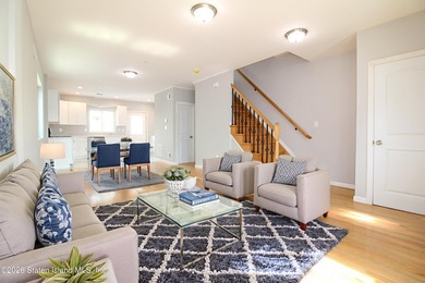 Stunning semi-attached new construction home! This beautifully - photo 4