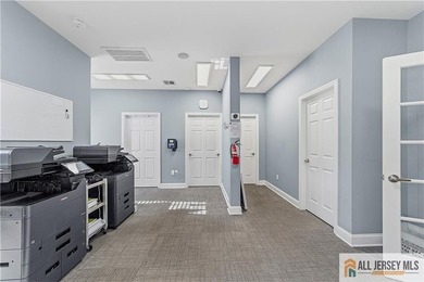 Exceptional opportunity to own a beautifully updated commercial - photo 10