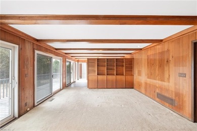Classic circa 1968 oceanfront residence sited on a prime 50' x - photo 11