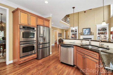 Discover refined living in this elegant full brick home on 3rd - photo 12