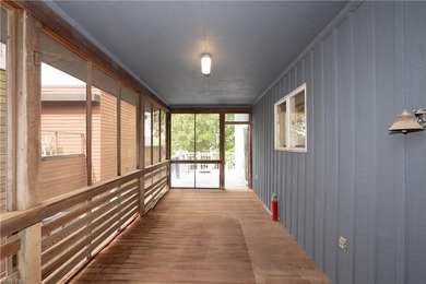 Classic circa 1968 oceanfront residence sited on a prime 50' x - photo 13