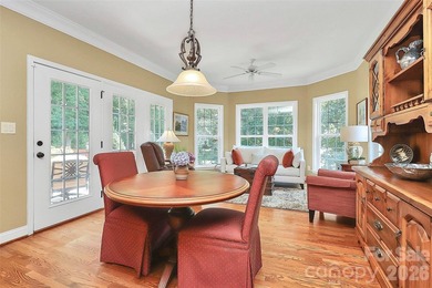 Discover refined living in this elegant full brick home on 3rd - photo 14