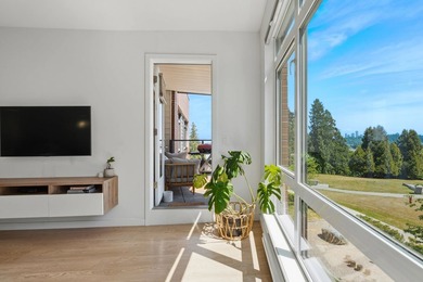 Welcome to The Lookout at Victoria Hill. This 2 bedroom + den, 2 - photo 22